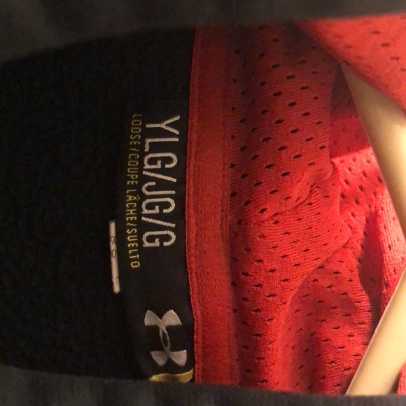 Under Armour Hoodie - Picture 3 of 4